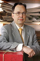 SAK:n historiantutkija Tapio Bergholm. Foto: TUULIKKI HOLOPAINEN