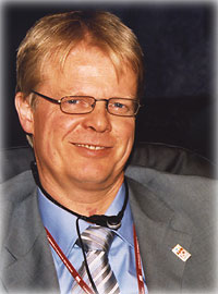 Reiner Hoffman, EAY:n toinen alulaispääsihteeri. Foto: EERO KOSONEN