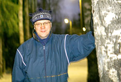 Kvelylenkki luonnossa on puheenjohtaja Lauri Ihalaiselle trke henkireik. Foto: PIRJO MAILAMMI