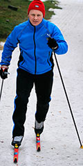 Timo Rty pystyi hiihtmn Lahdessa kuvauspivn. Foto: KRISTOFFER BERG
