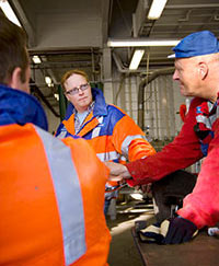 Luottamusmiehen teht�v�n� on paitsi neuvotella, my�s kuunnella ty�ntekij�it�, saada heilt� ev�it� neuvotteluihin, toteaa Kristo Korpela. Foto: JANNE RUOTSALAINEN