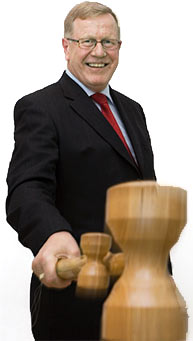 Tupon hyl�tess��n EK meni mets��n, sanoo Puuliiton puheenjohtaja Kalevi Vanhala. Foto: TUULIKKI HOLOPAINEN