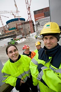 Sandra Walker, Timo Fagerdahl, Pekka Jntti ja edess oikealla Janne Vainio kantavat kukin vastuuta Olkiluodossa tyskentelevien etujen valvomisesta. Foto: ROBERT SEGER