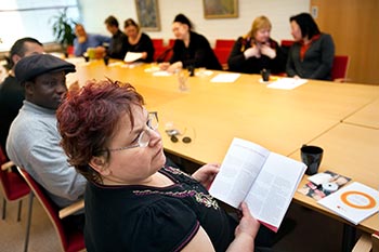JHL:n maahanmuuttajien tilaisuus  12.4.2010. Foto: TUULIKKI HOLOPAINEN  