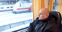 Ainainen kiire henkilliikenteess kasvattaa tapaturmariski huomattavastik, tysuojeluvaltuutettu Jouni Antikainen arvioi. Foto: TUULIKKI HOLOPAINEN